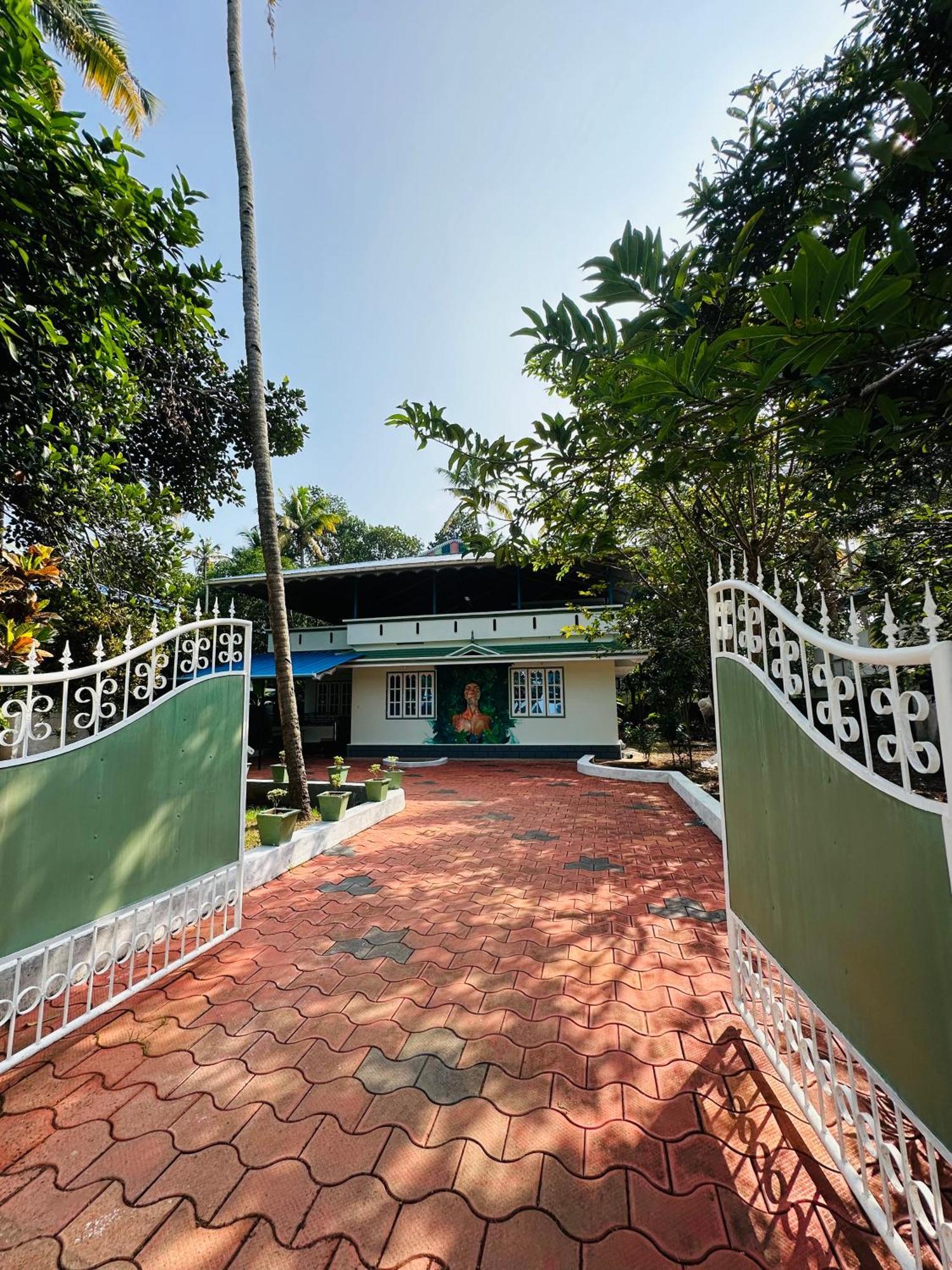 Homestay Tranquil Bay Varkala